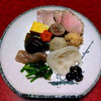 おせち　取り分けてみました